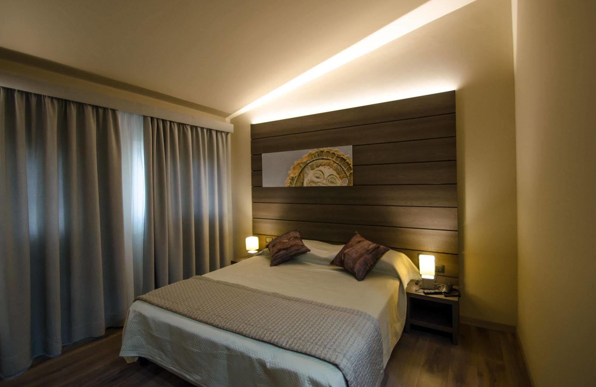 Archeo Hotel 3*